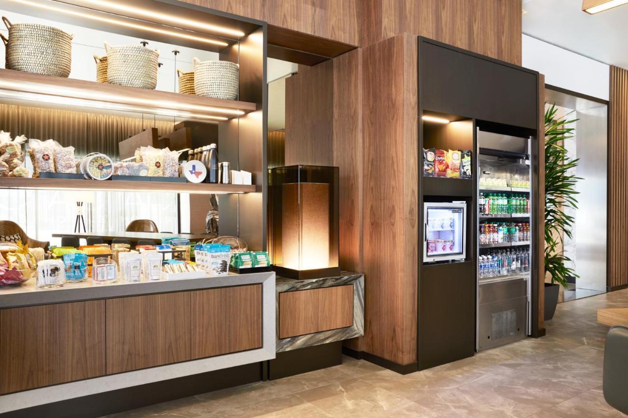 Otel Ac By Marriott Downtown 4*